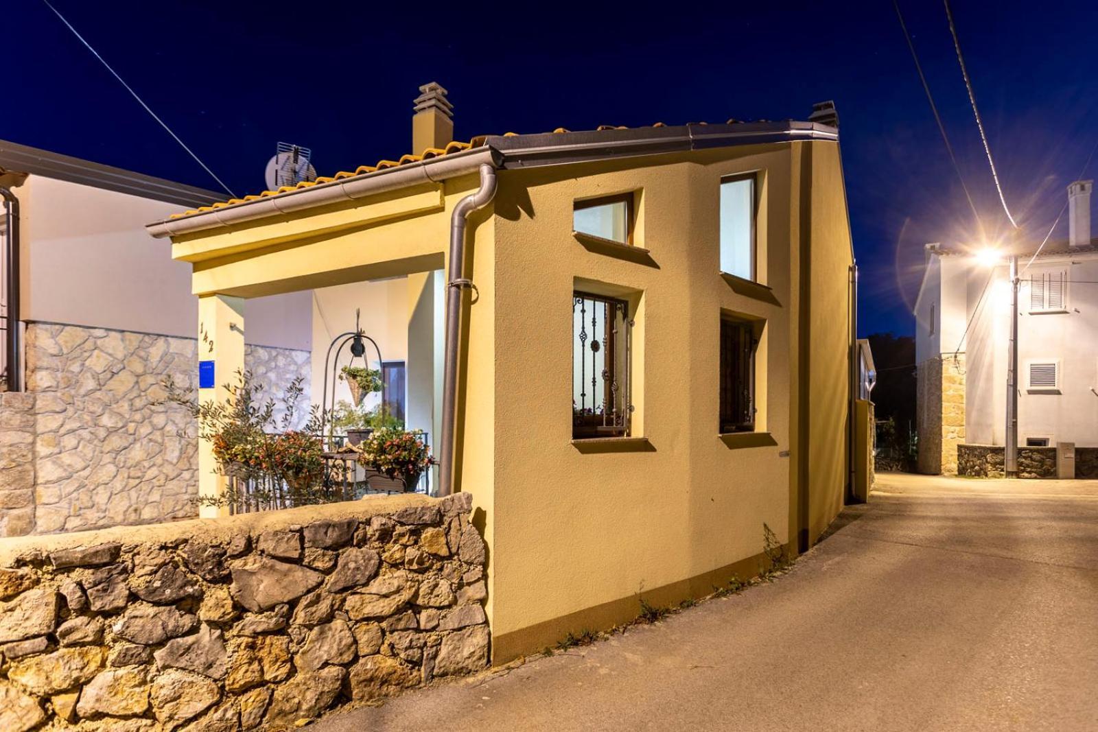 Holiday Home Svjetlana Рисика Екстериор снимка