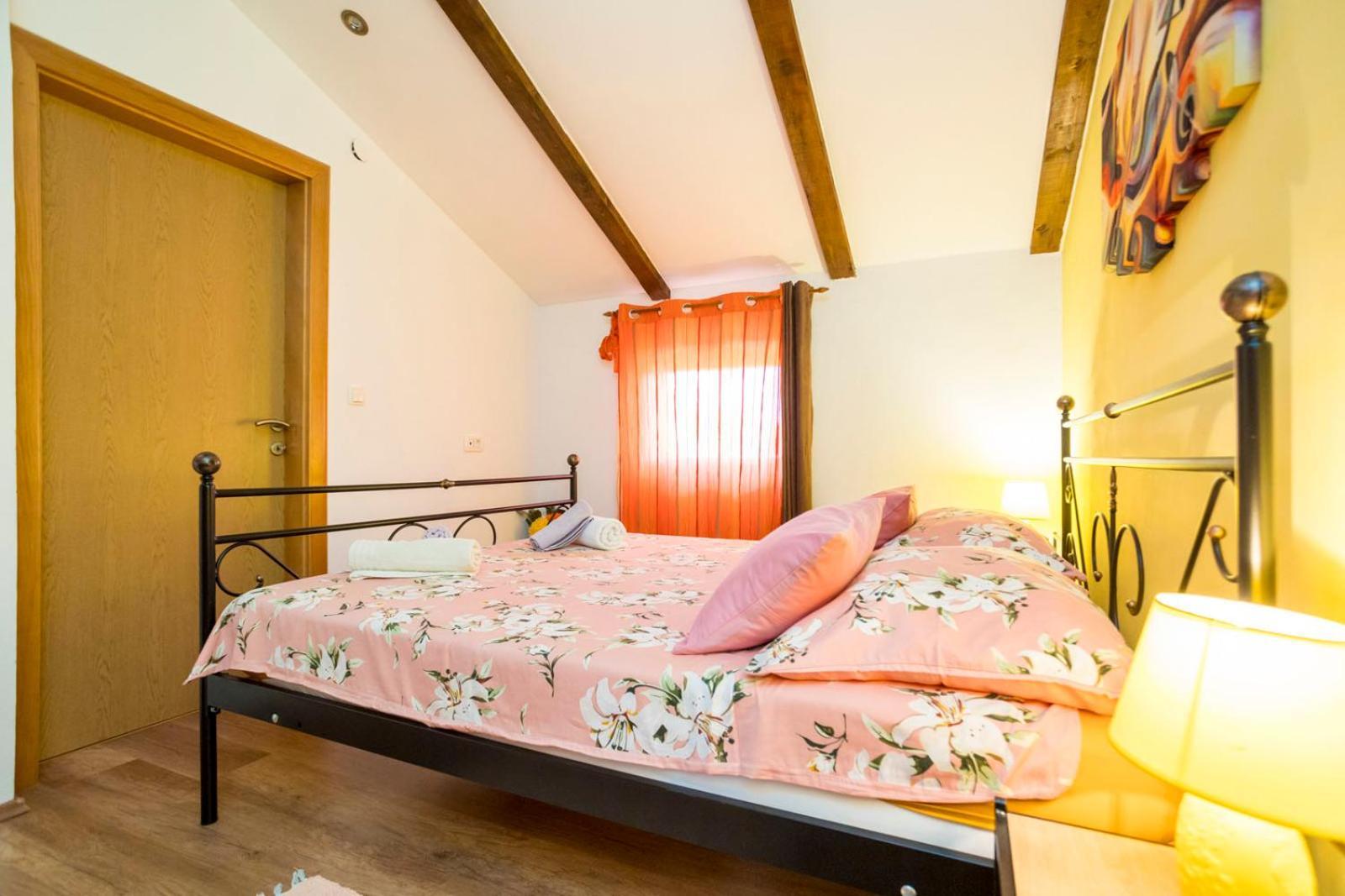 Holiday Home Svjetlana Рисика Екстериор снимка