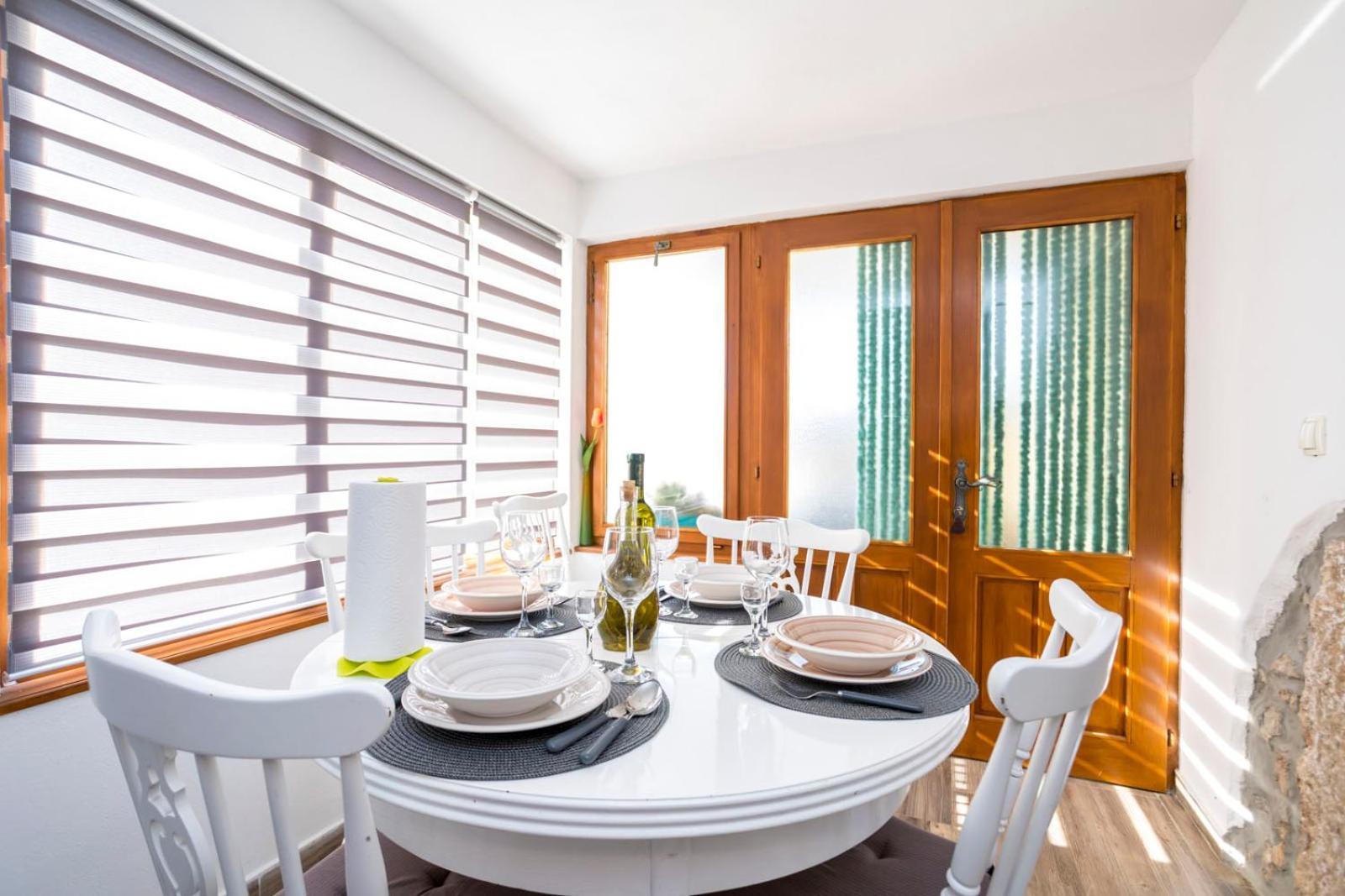 Holiday Home Svjetlana Рисика Екстериор снимка